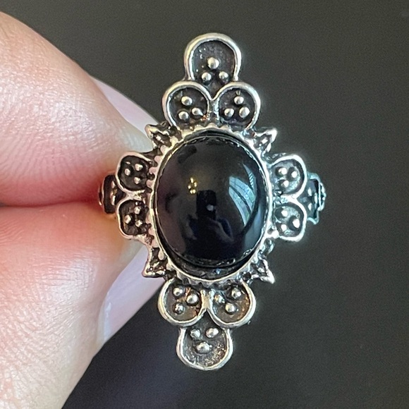 Vintage black onyx stone ring size 6 - Picture 7 of 9